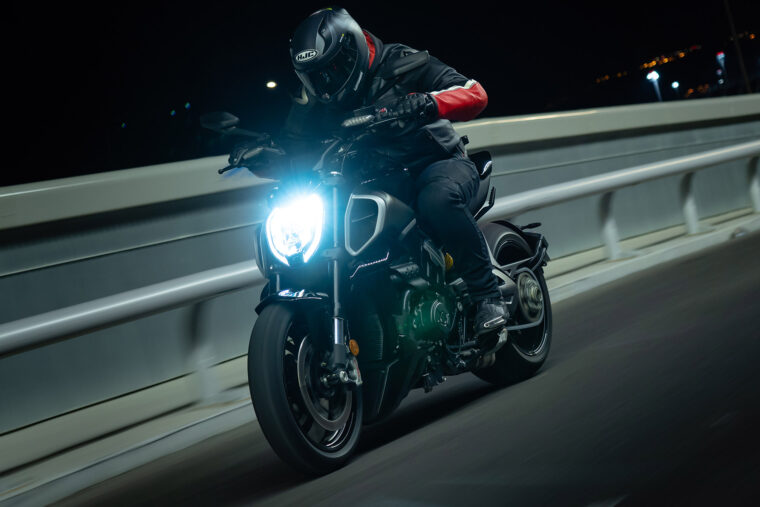 ducati diavel v4 2023 mbk4