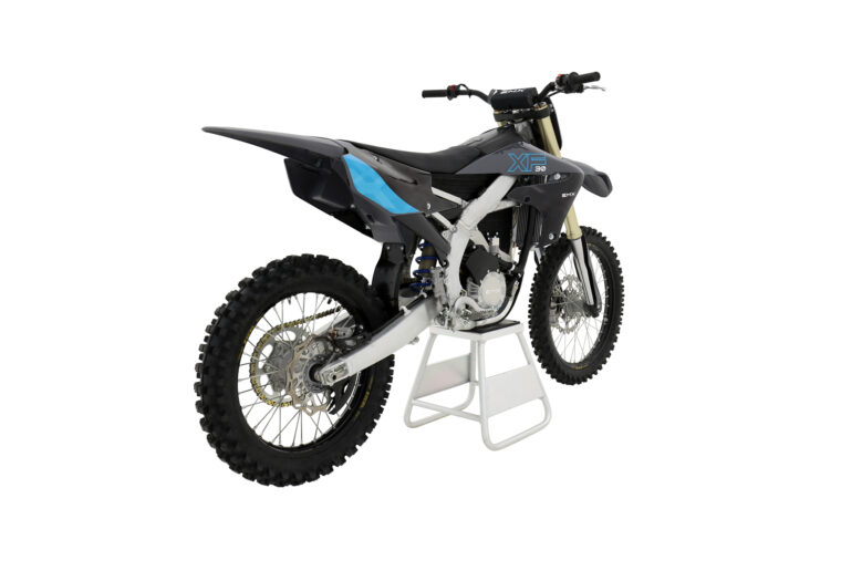 EMX-XF30-Explorer (3)