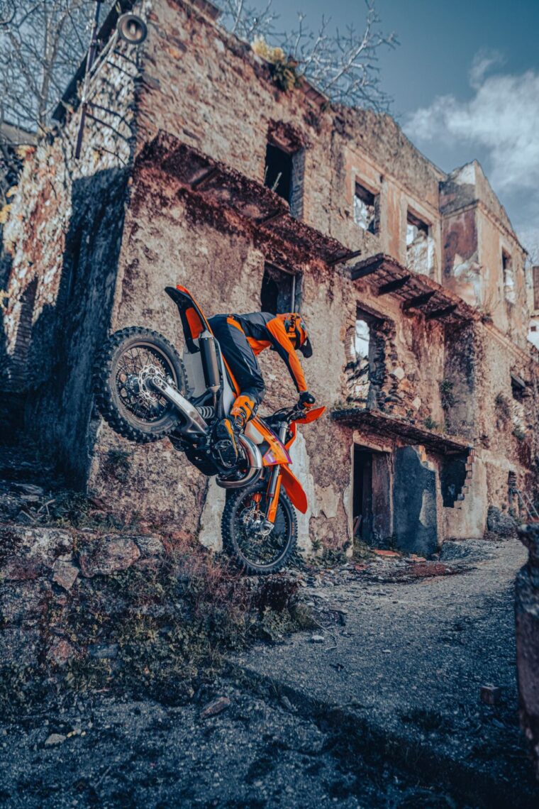 KTM-150-EXC-2024-21
