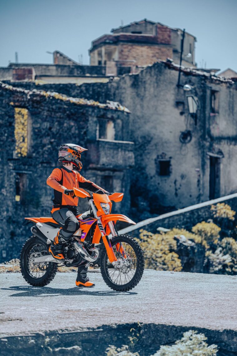 KTM-150-EXC-2024-4