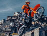 KTM 250 EXC 2024 5 KTM 250 EXC 2024 2
