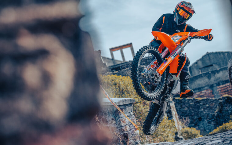 KTM-250-EXC-F-2024-8