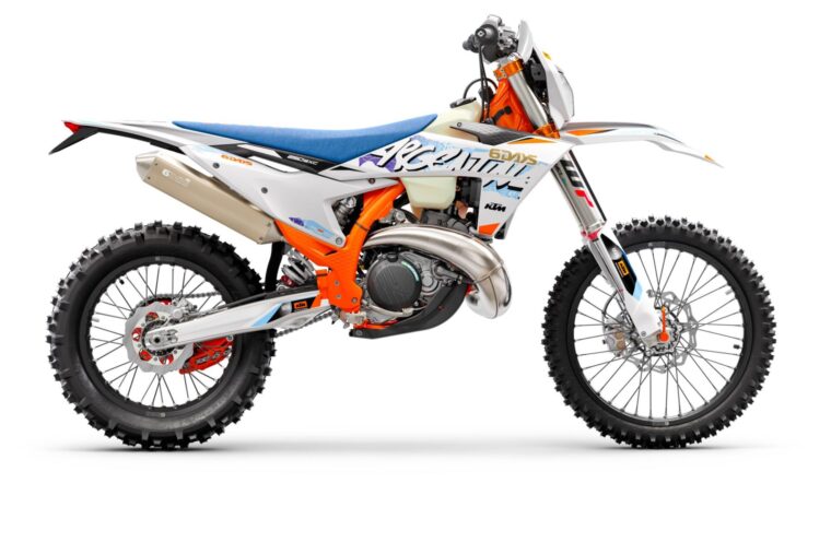 KTM 250 EXC Six Days 2024 22 KTM 250 EXC Six Days 2024 2