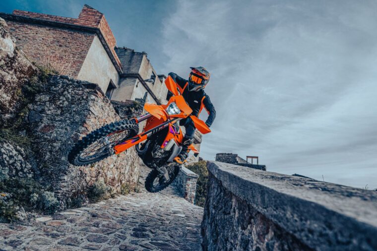 KTM-350-EXC-F-2024-10