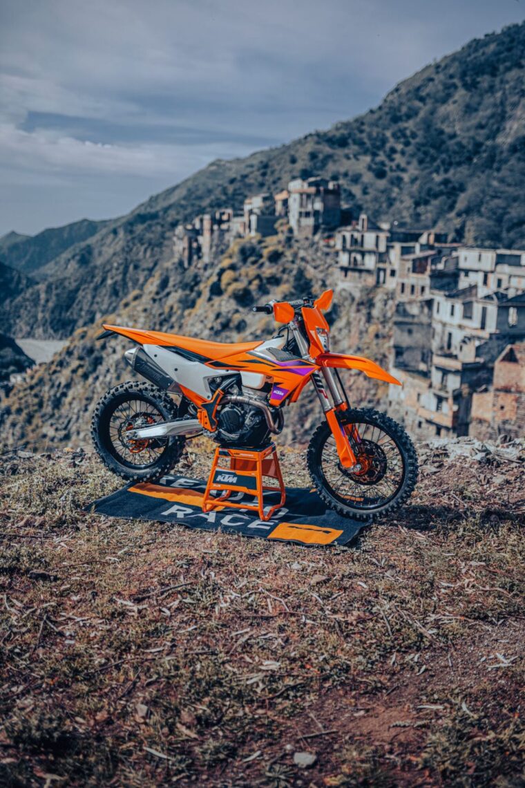KTM-350-EXC-F-2024-36