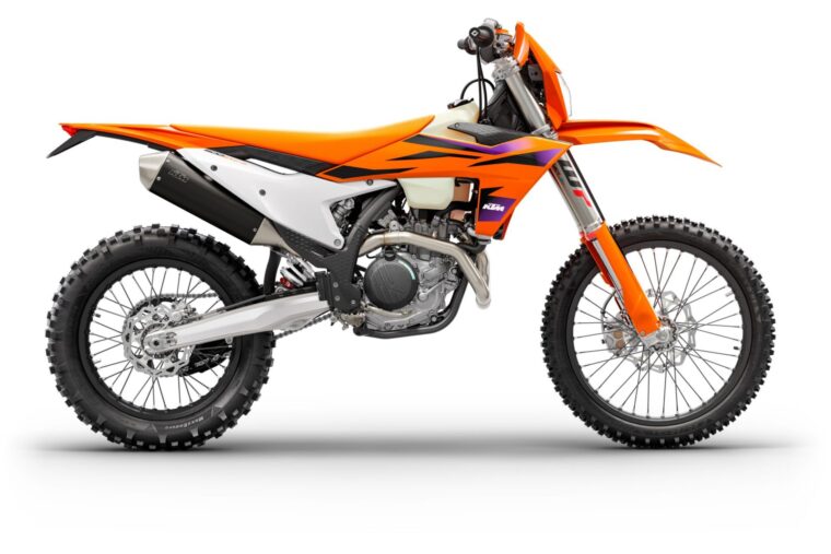 KTM 500 EXC-F 2024 1 KTM 500 EXC F 2024 2