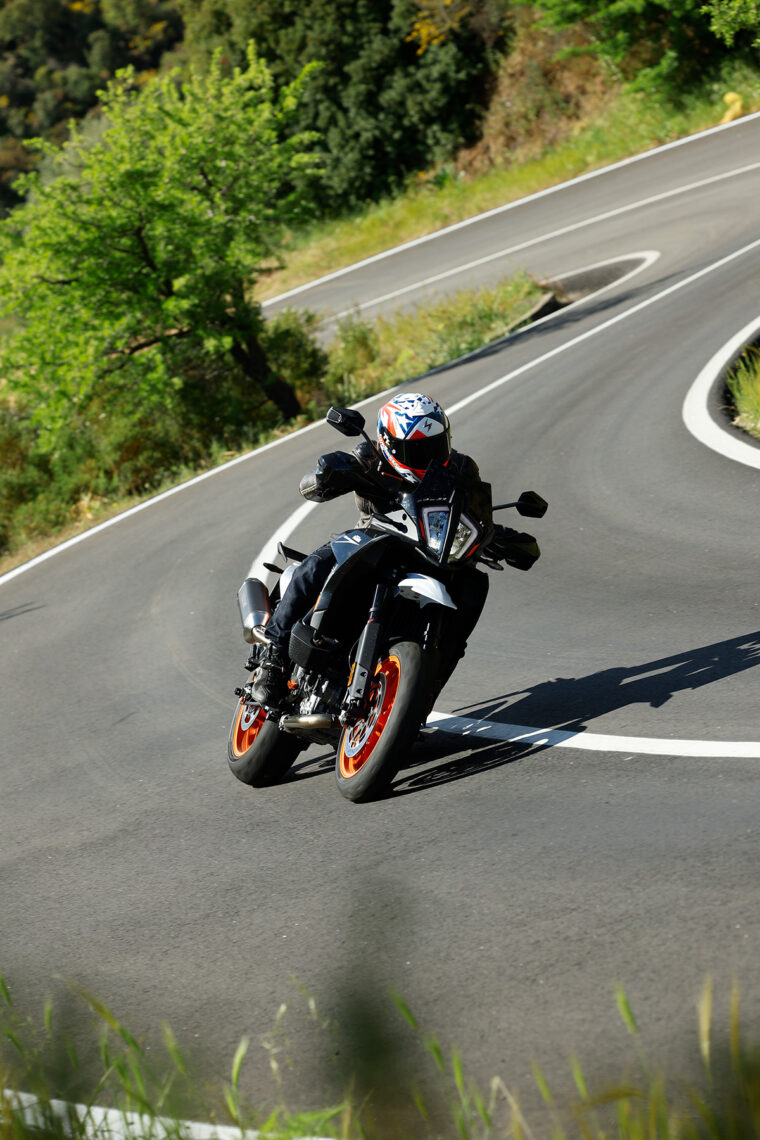 KTM-890-SMT-2023-prueba-opinion-19
