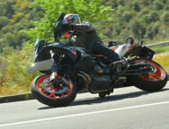 KTM 890 SMT 2023 prueba opinion 44