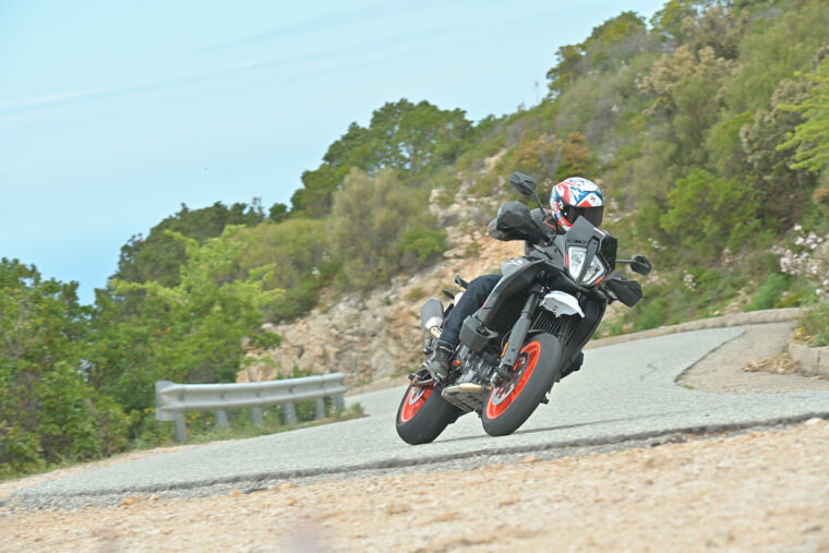 KTM-890-SMT-2023-prueba-opinion-53