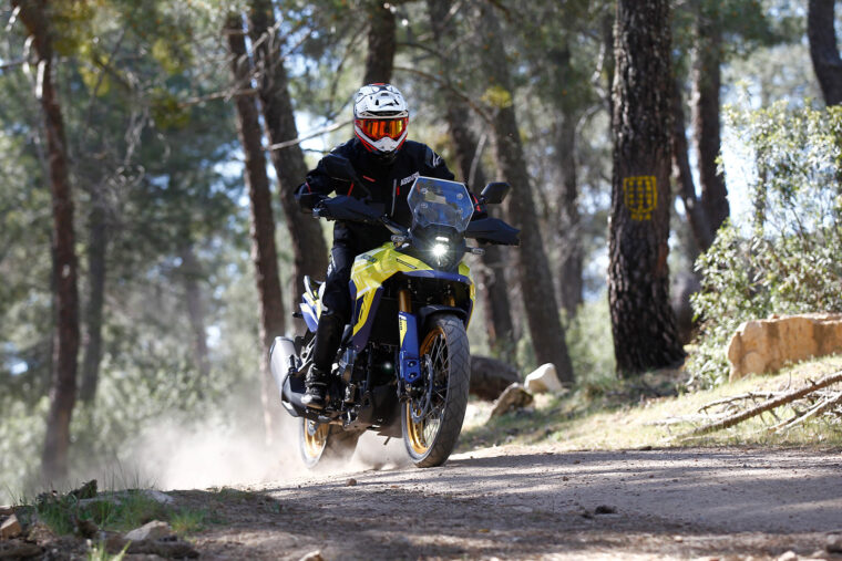 Suzuki-V-Strom-800DE-2023-prueba-opinion-12