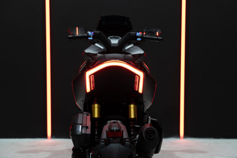 Wottan-Storm-R-300-2023-24