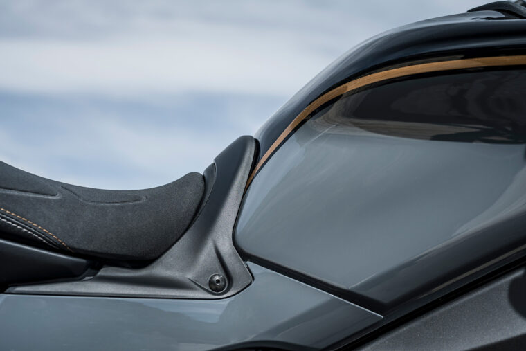 Yamaha-Tracer-9-GT+-detalles-precio-19