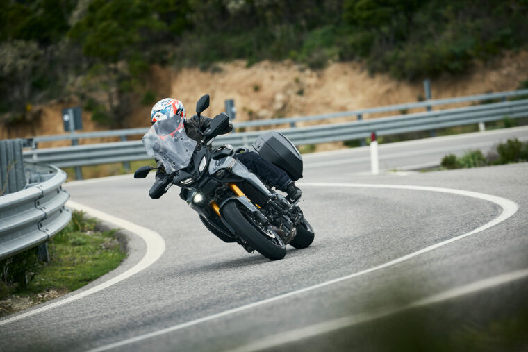 Yamaha-Tracer-9-GT+-prueba-opinion-10
