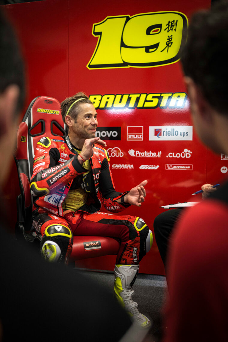Alvaro-Bautista-test-Misano-Ducati-MotoGP (4)