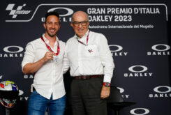 Andrea Dovizioso es nombrado Leyenda de MotoGP 16 Andrea Dovizioso Leyenda MotoGP (1)