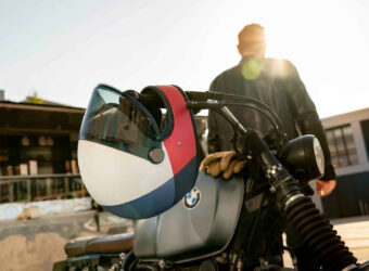 Casco BMW Grand Racer (23)