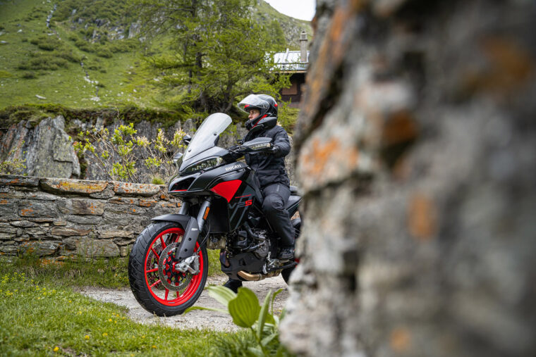 Ducati Multistrada V2 S 202310