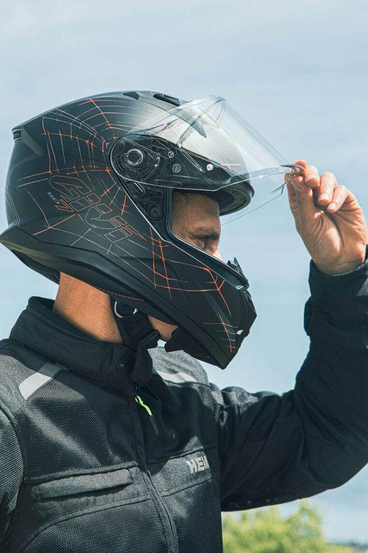 GIVI casco integral 50.7 (2)