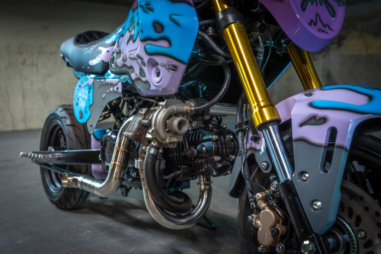 Honda-Grom-MSX125-Hold-On-7