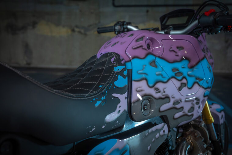 Honda-Grom-MSX125-Hold-On-8