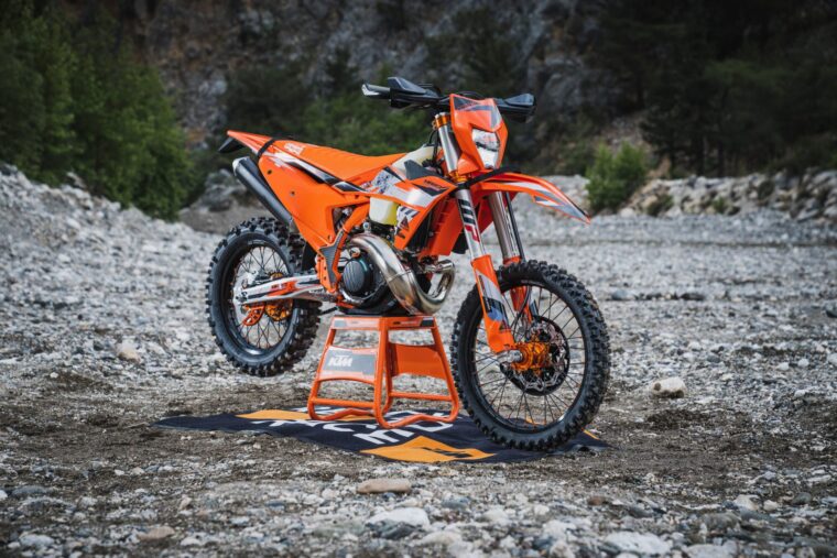 KTM-300-EXC-Hardenduro-2024-18