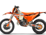 KTM 300 EXC Hardenduro 2024 estudio3