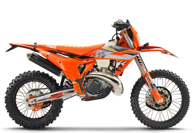 KTM 300 EXC Hardenduro 2024 estudio4