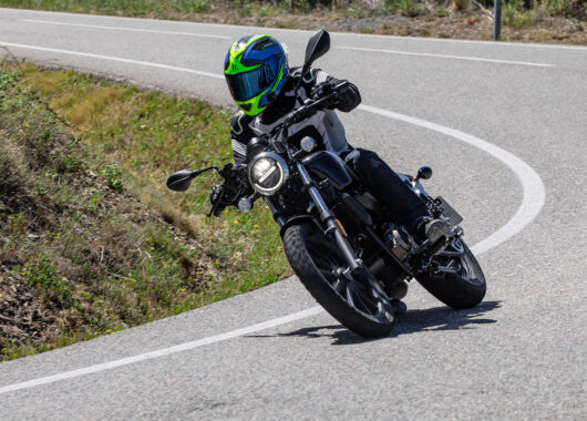 Prueba QJ SRV 125 2023, ¡La custom A1 más rápida del mercado!