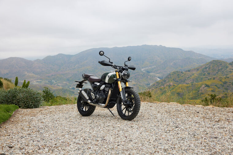 Triumph-Scrambler-400X-2024-13