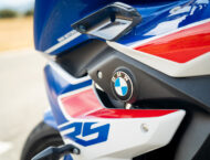 BMW R 1250 RS vs Moto Guzzi V100 Mandello S: Prueba comparativa 16 BMW R1250RS 2023 comparativa detalles 8