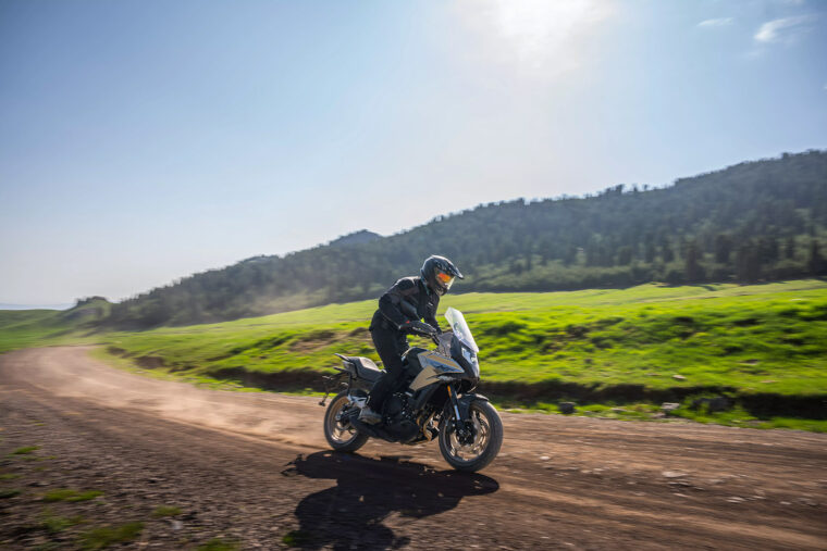 CFMoto-700MT-2023- - 1