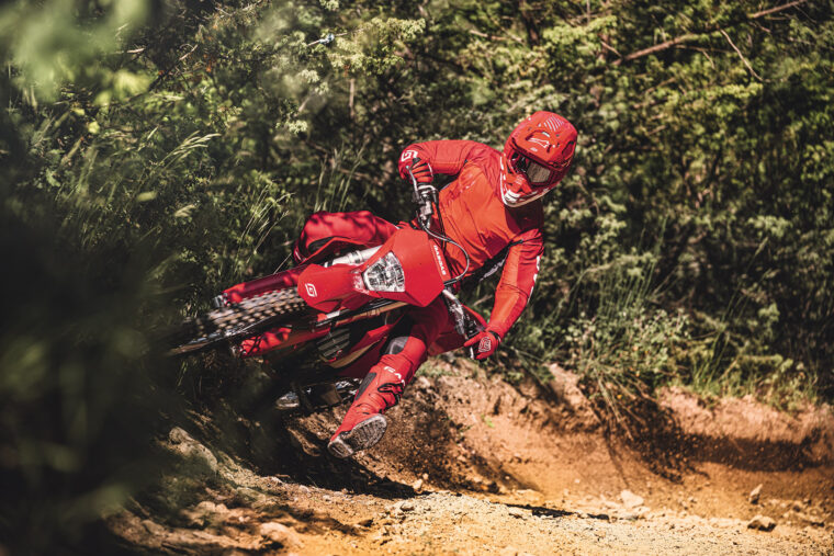 GasGas-EC-350F-450F-500F-2024-19