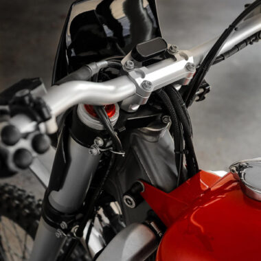 Husqvarna Cross GasRetro 16