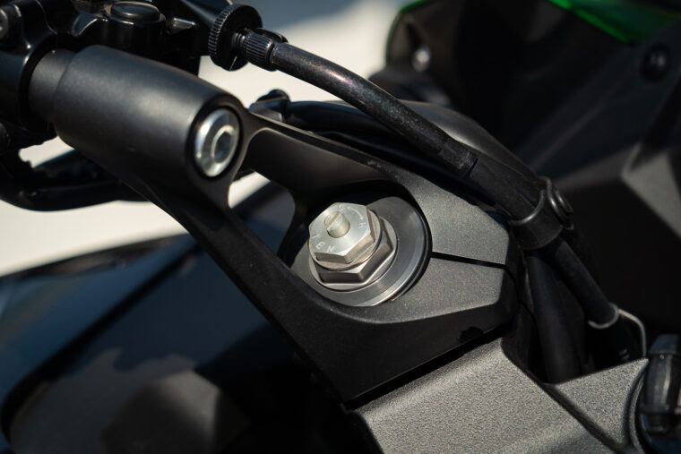 Kawasaki-Ninja-1000sx-vs-Suzuki-GSX-S1000GT-2023-comparativa-prueba-19