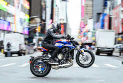 MV Agusta Dragster RR SCS America 2023 dinamicas 5