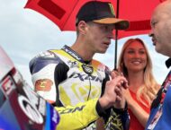 Tito Rabat logra dos décimos puestos en su reaparición en el British Superbike 16 Tito Rabat British Superbike (3)