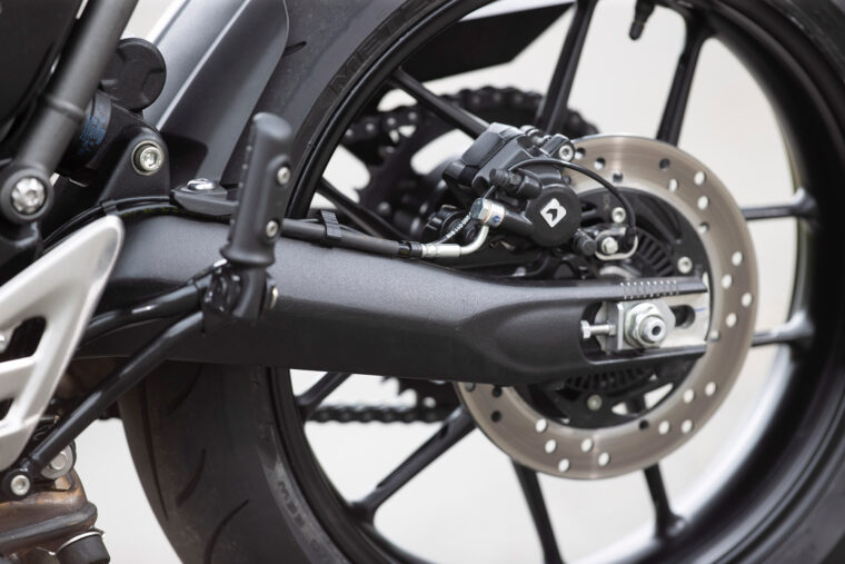 triumph-speed-400-2024-gloucester-11