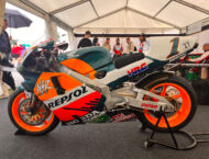 warm up mick doohan nsr500 goodwood (1)