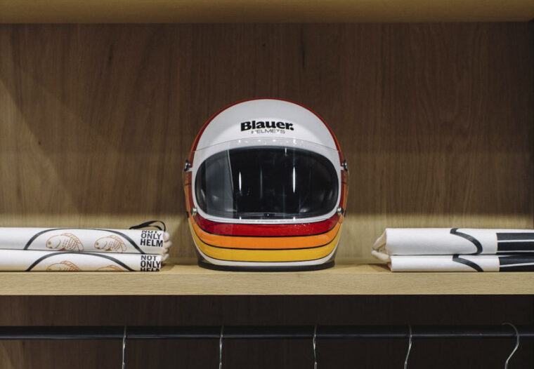 Casco-BLAUER-80s (18)