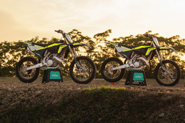 Fantic-Black-Edition-motocross-2024-ambient1