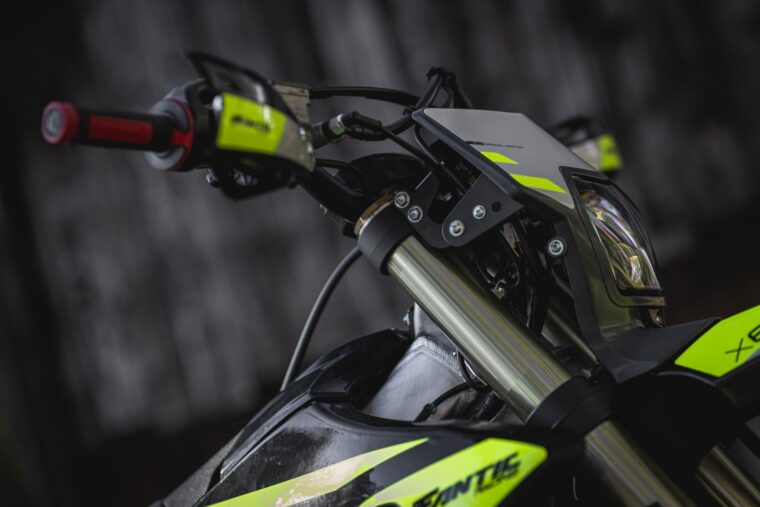 Fantic-XEF-250-Black-Edition-2024-ambiente5