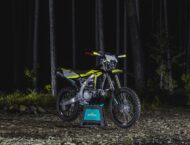 Fantic XEF 450 Black Edition 2024 ambiente13