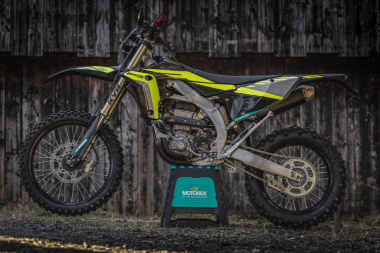 Fantic-XEF-450-Black-Edition-2024-ambiente2