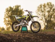 Fantic XX 125 Black Edition 2024 ambiente2