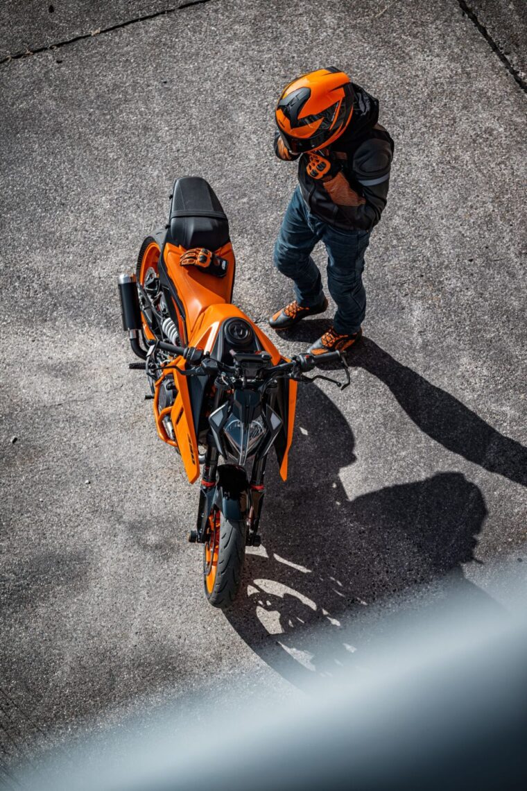 KTM-390-Duke-2024-17