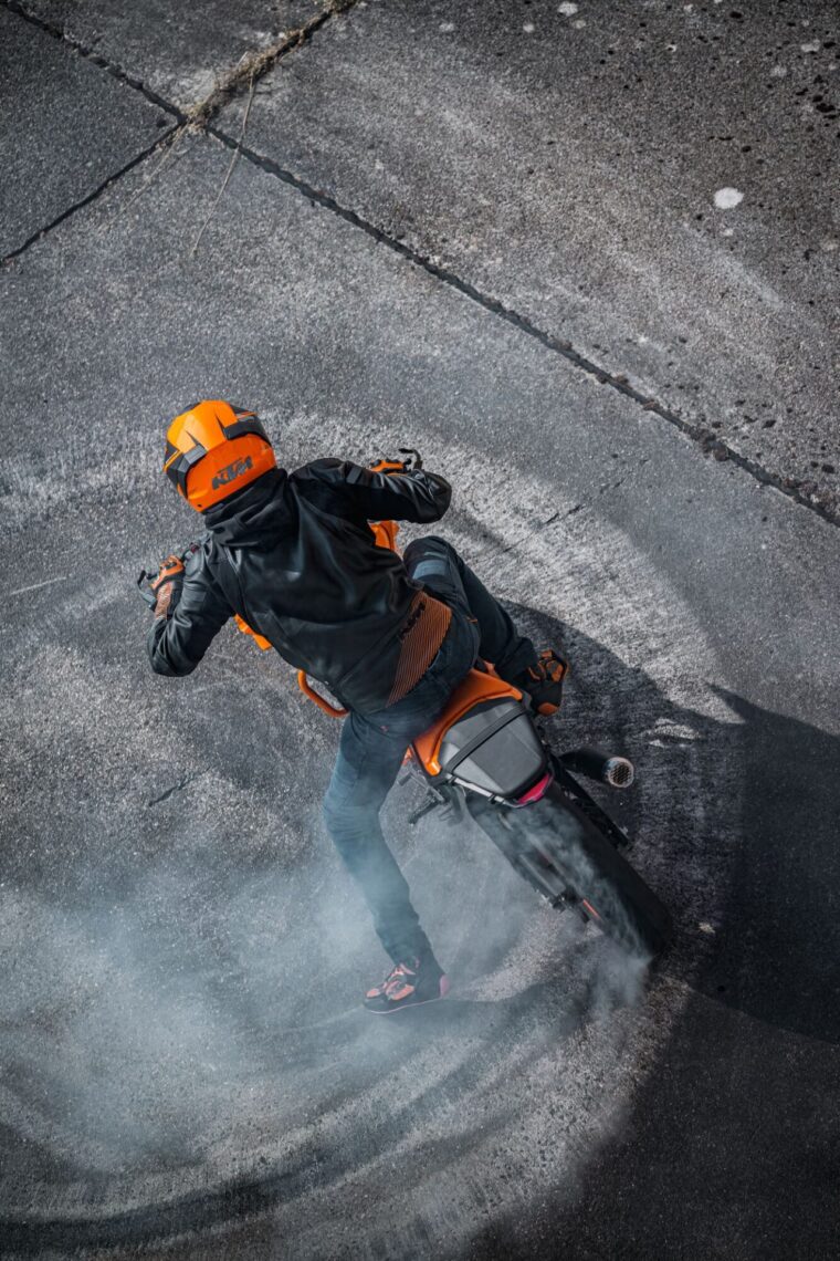 KTM-390-Duke-2024-20