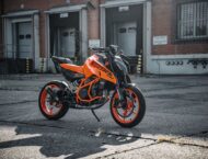 KTM 390 Duke 2024 2 KTM 390 Duke 2024 3