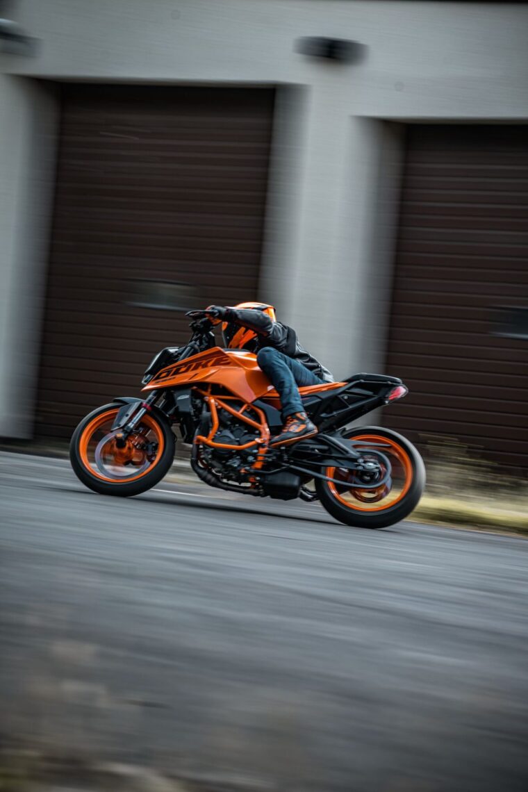 KTM-390-Duke-2024-31