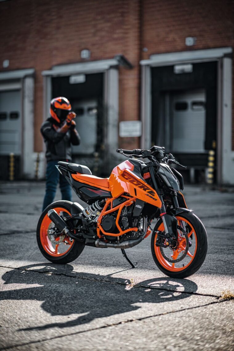 KTM-390-Duke-2024-4