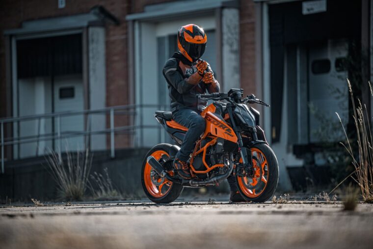 KTM-390-Duke-2024-41